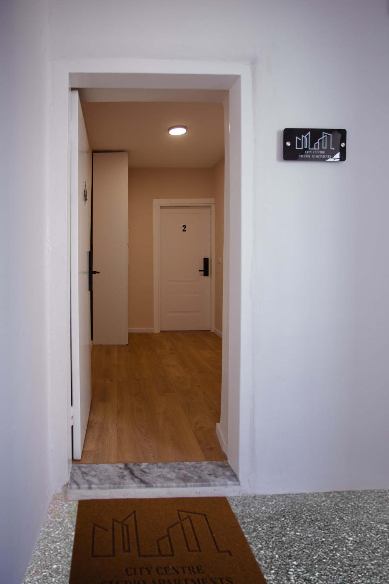 City Center Studio Apartments Shkodër 외부 사진